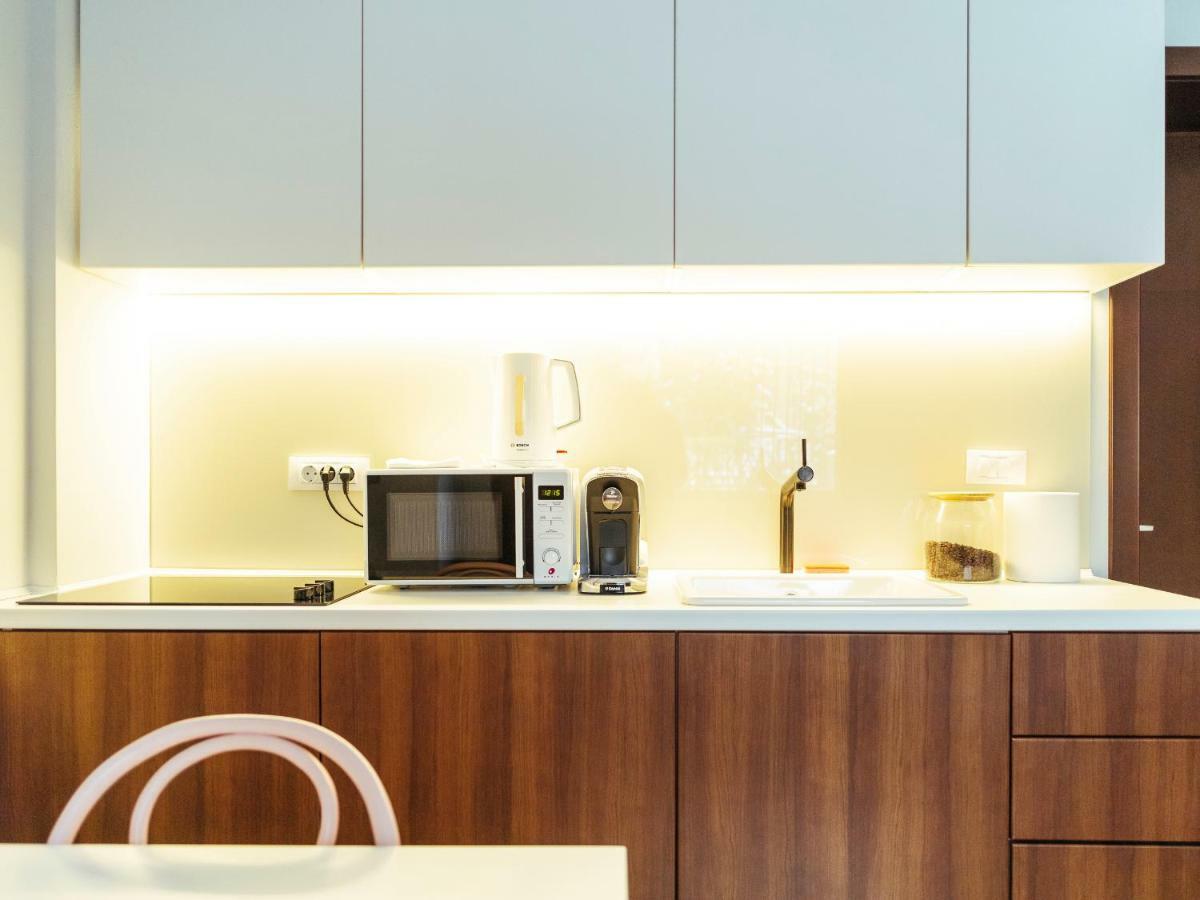 בוקרשט Boutique Luxury Flats - La Maison Du Petit Paris מראה חיצוני תמונה